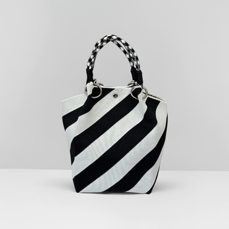 Women Bags In Sale - حقيبة يد نسائية محبوكة جديدة للبيع