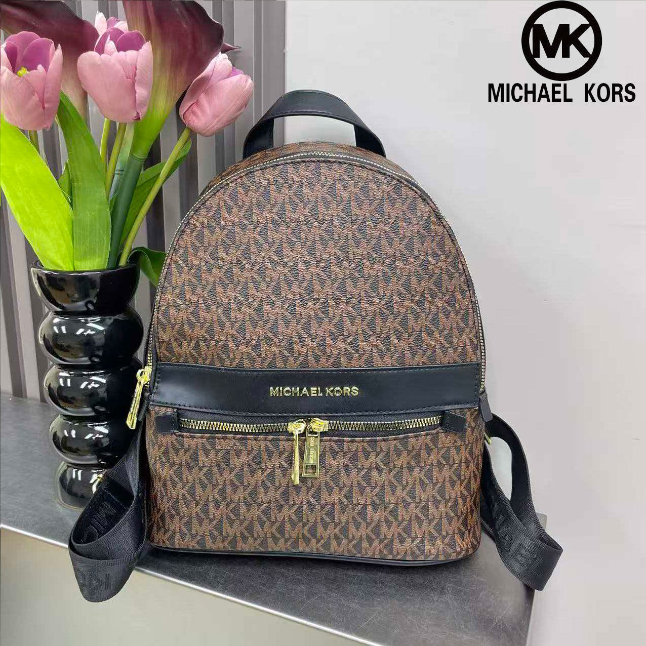 حقيبة ظهر فاخرة خفيفة الوزن من - مراجعة Women Bags Mk وسعره