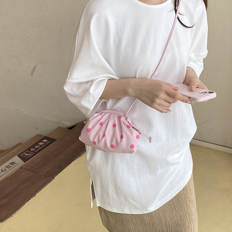 حقائب يد فاخرة صغيرة الحجم من  - مراجعة Women Bags Daily Use وسعره