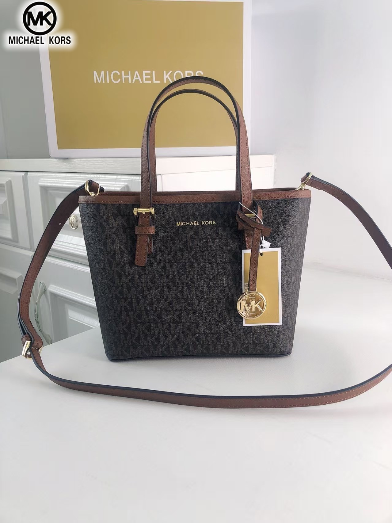 حقيبة كتف نسائية فاخرة من مايك - مراجعة Women Bags Mk وسعره
