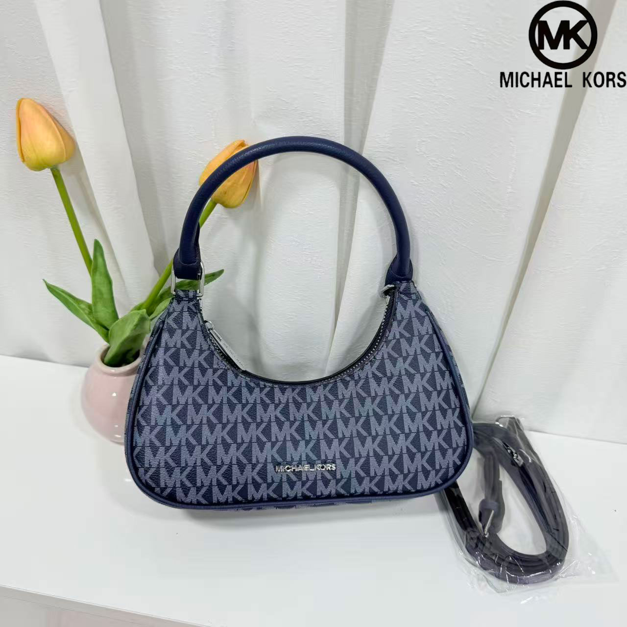 تصميم جديد تمامًا من مايكل كور - مراجعة Women Bags Mk وسعره