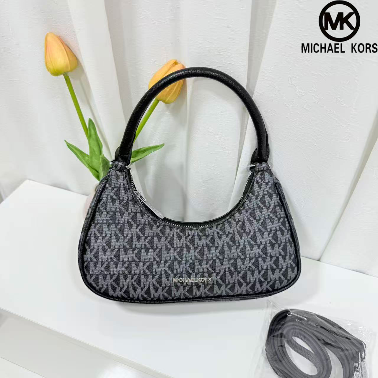 تصميم جديد تمامًا من مايكل كور - مراجعة Women Bags Mk وسعره