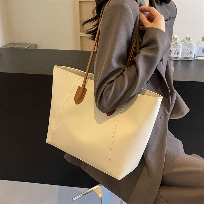 حقائب يد بسوستة أحادية اللون ل - مراجعة Women Bags In Sale وسعره