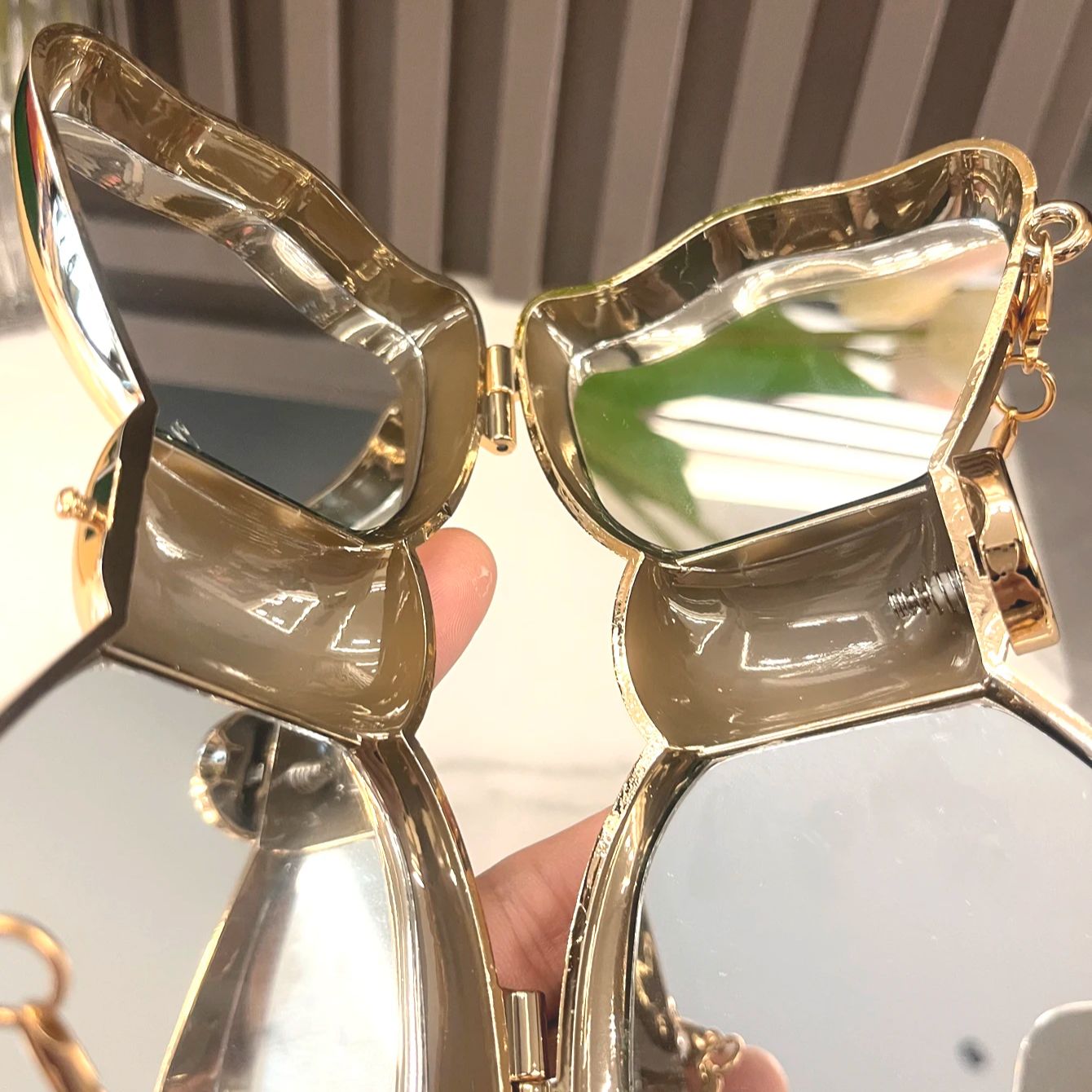 المحافظ الذهبية مساء حقيبة الم - مراجعة Clutch Bag Evening وسعره