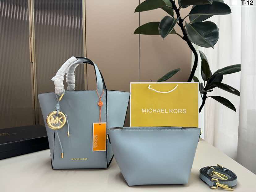 مايكل كورس/مايكل كورس MK 2026  - مراجعة Women Bags Mk وسعره
