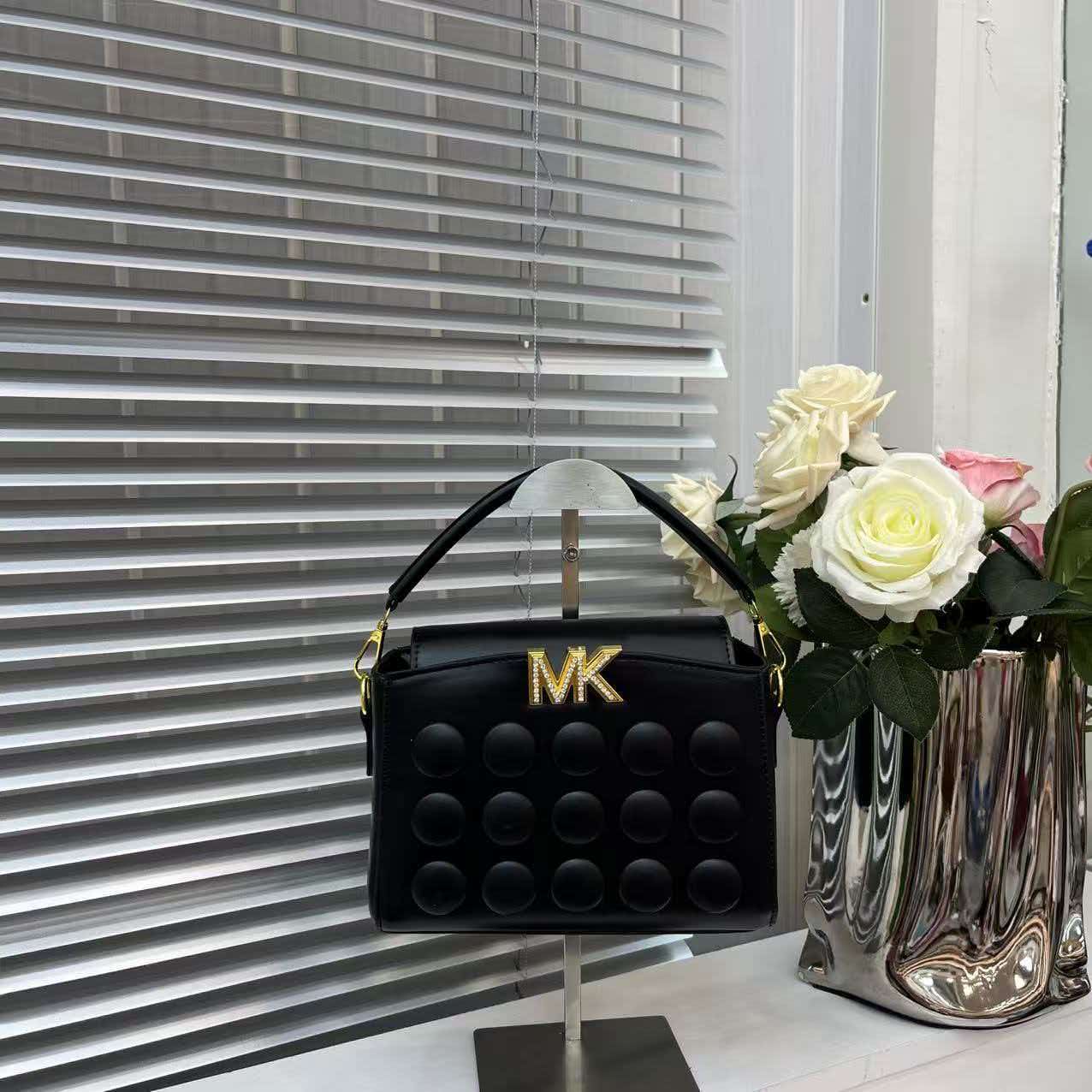 حقيبة يد نسائية فاخرة من مايكل - مراجعة Women Bags Mk وسعره