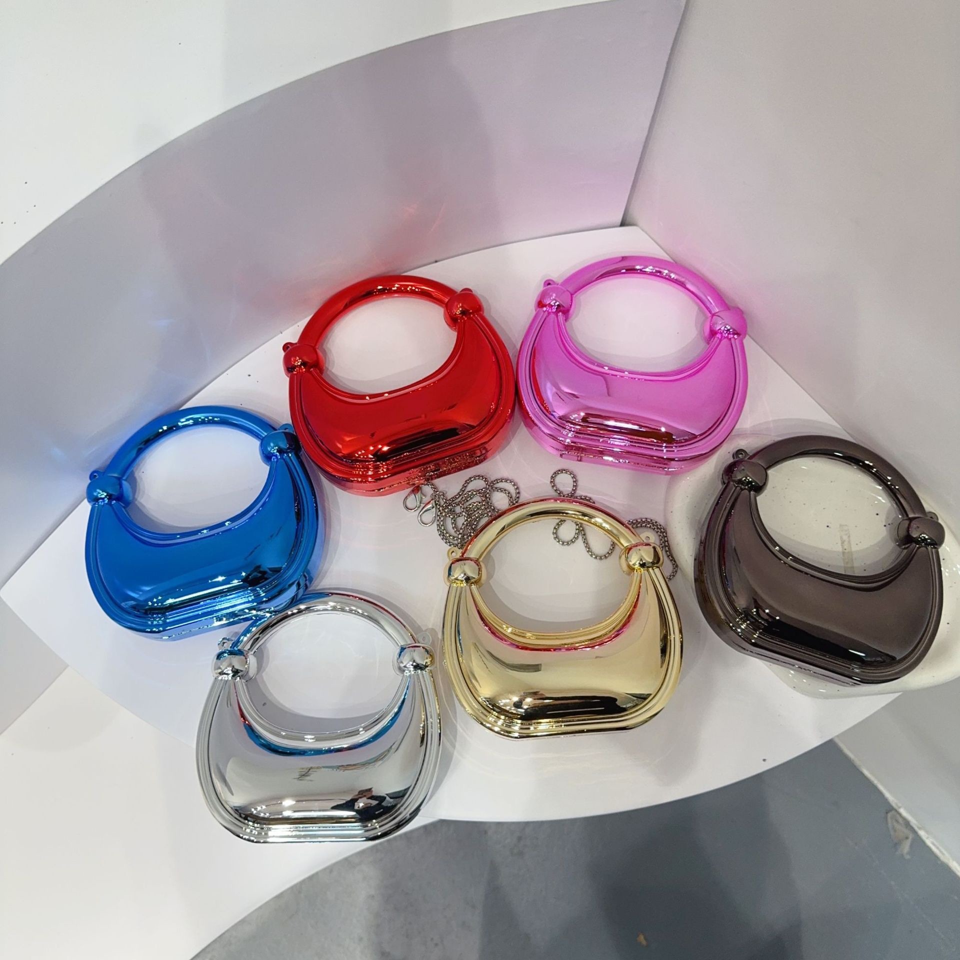 محافظ وحقائب يد صغيرة للسهرة ب - مراجعة Women Bags Daily Use وسعره