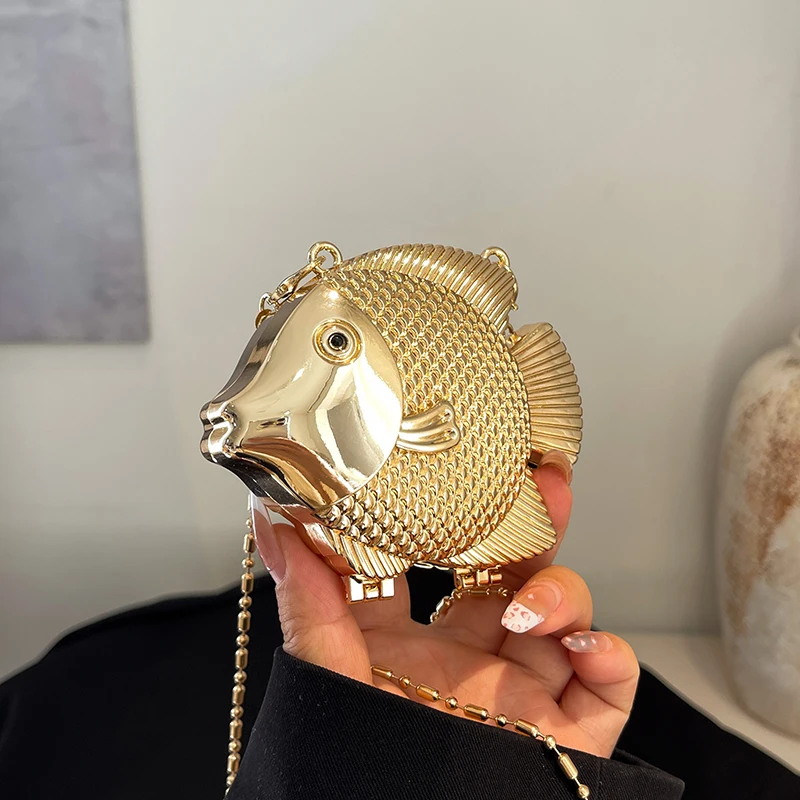 لطيف الأسماك الصغيرة شكل معدن  - مراجعة Women Bags Gold وسعره